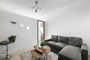 StoneTree - Cozy Furnished 1 BR in JLT